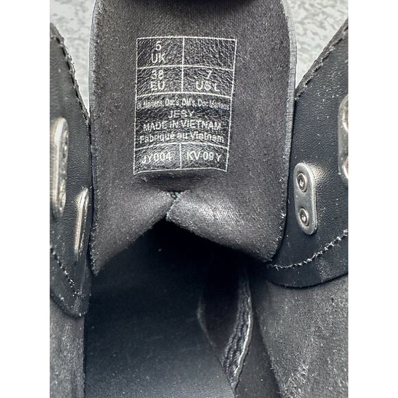 Doc Martens Jesy Sendal Black Boot, Womens Size 7 - Picture 7 of 9